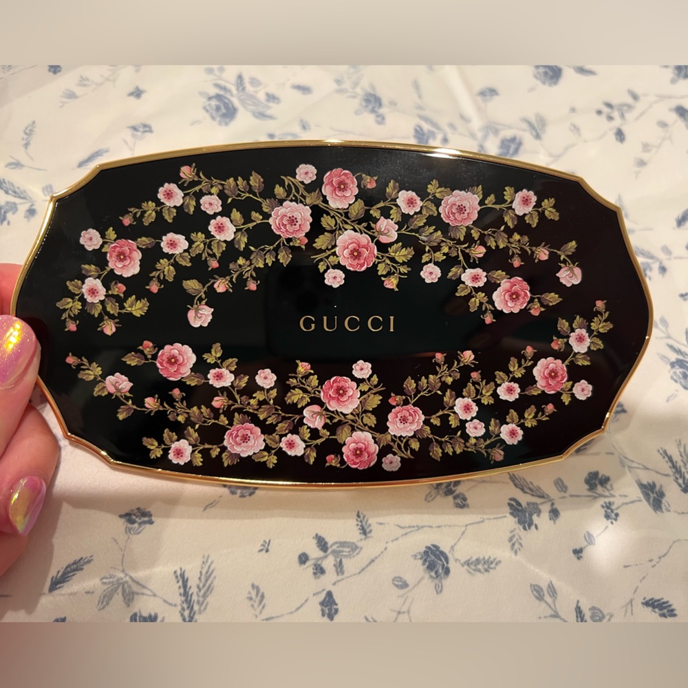 Gucci eyeshadow pallet